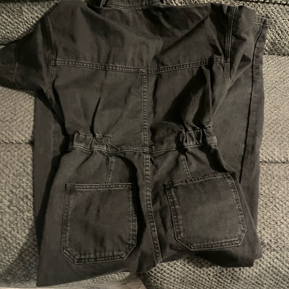FREE PEOPLE Black Denim Jumpsuit SIZE XS - Picture 2 of 8